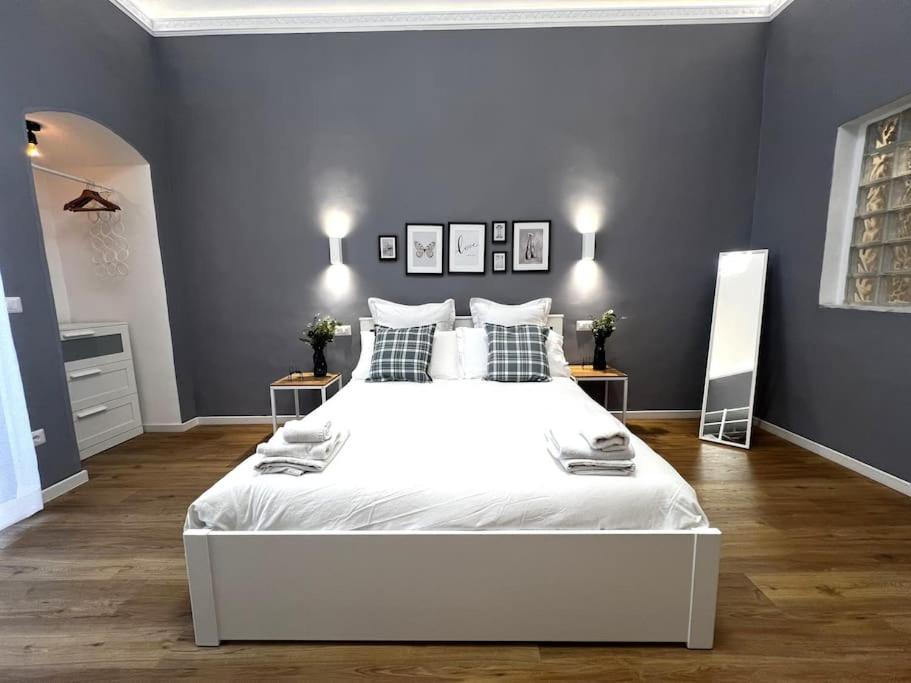 La Casa Del Papa Apartment Bari Ngoại thất bức ảnh